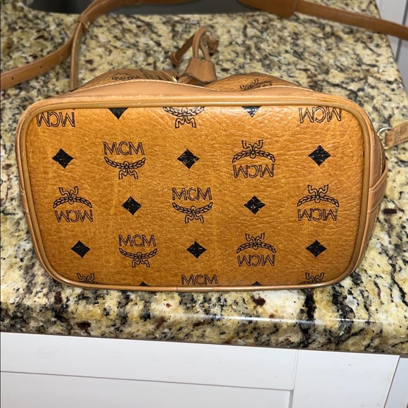 GUC Authentic Vintage MCM Heritage Visetos Monogram Drawstring Bucket Crossbody - Picture 3 of 8